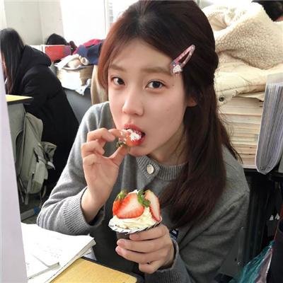 执斧人
